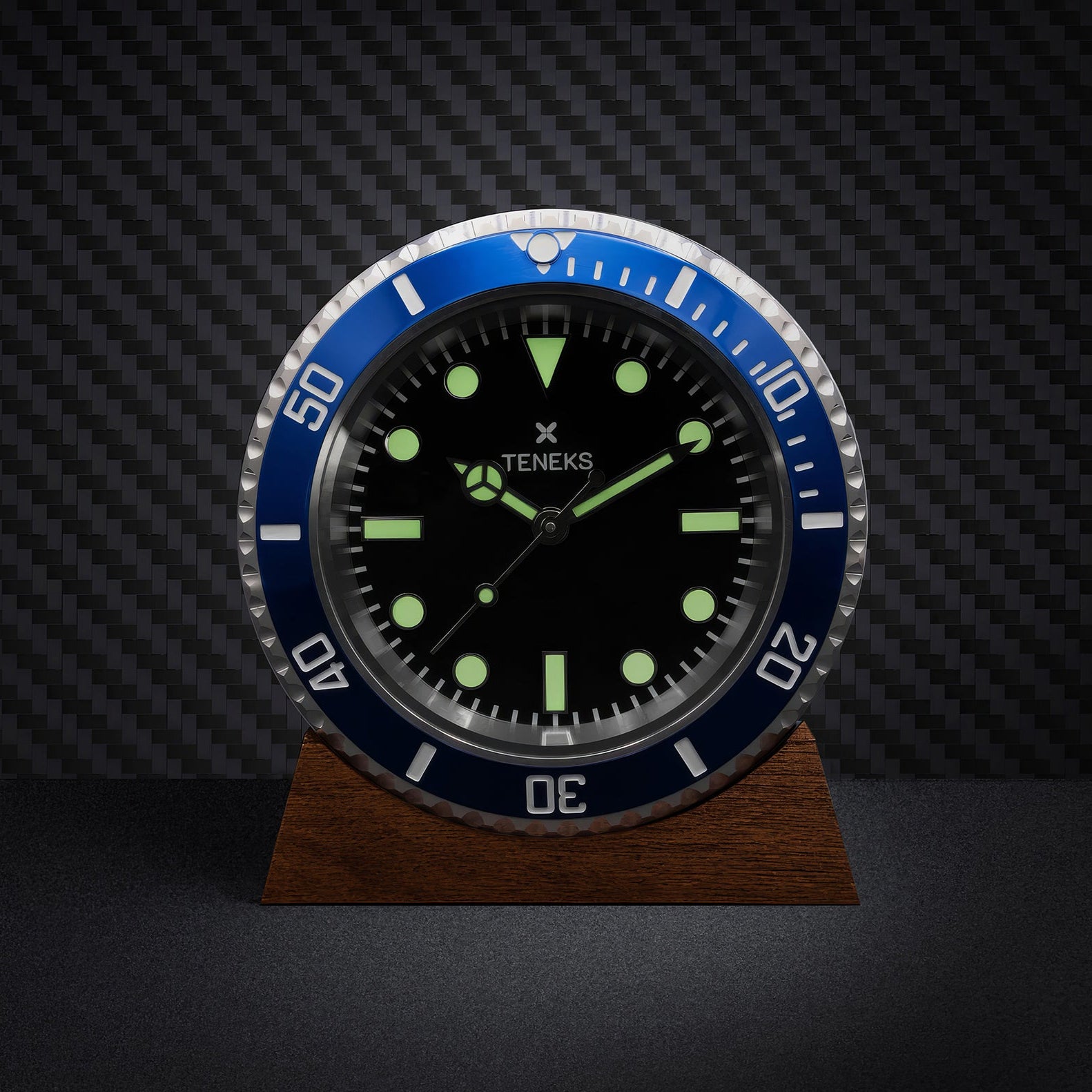 Diver Desk Clock - Blue